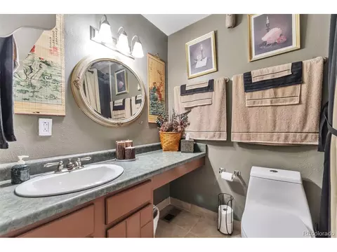 Bath - 15074 E Bails Pl, Aurora, CO 80012 photo 1 of 3
