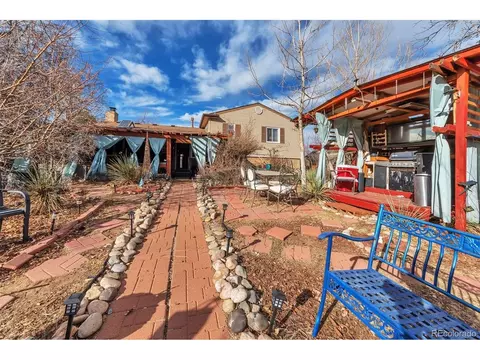 Exterior - 15074 E Bails Pl, Aurora, CO 80012 photo 5 of 10