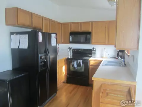 3042 Hawk Dr, Evans, CO 80620 photo 3