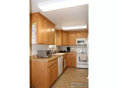 535 S 45th St, Boulder, CO 80305 photo 2