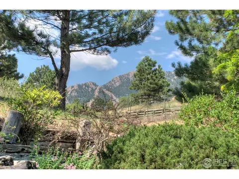 2040 Kohler Dr, Boulder, CO 80305 photo 11