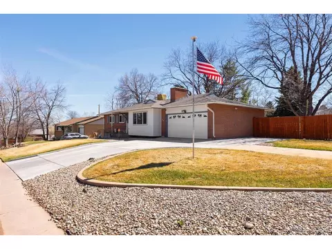 12384 W Connecticut Dr, Lakewood, CO 80228