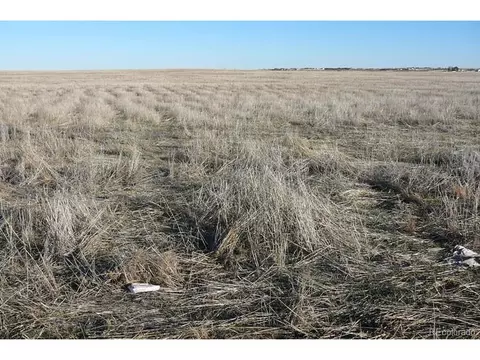 Manila, Bennett, CO 80102 photo 6