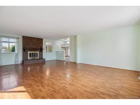 16246 E Hamilton Pl, Aurora, CO 80013 photo 4