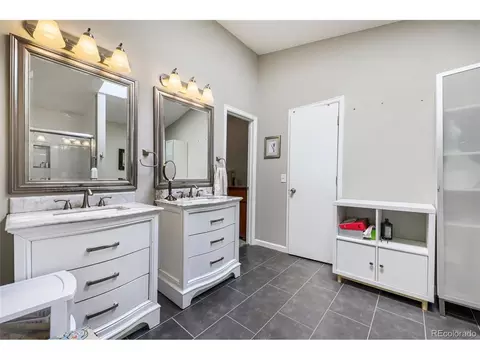 Bath - 20577 E Shefield Ct, Parker, CO 80138 photo 3 of 5
