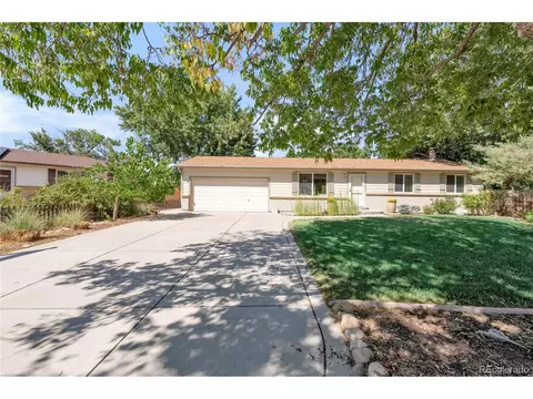 15569 E Brown Pl, Aurora, CO 80013 photo 1
