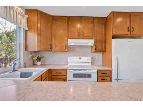 15569 E Brown Pl, Aurora, CO 80013 photo 8