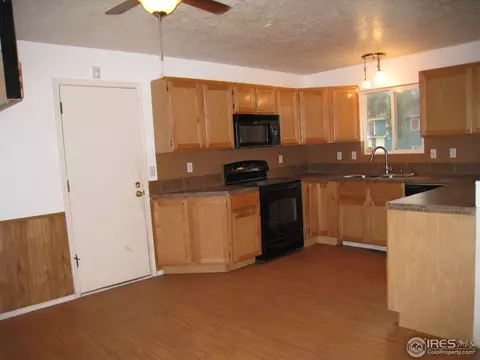 2220 Ash Ave, Greeley, CO 80631 photo 3