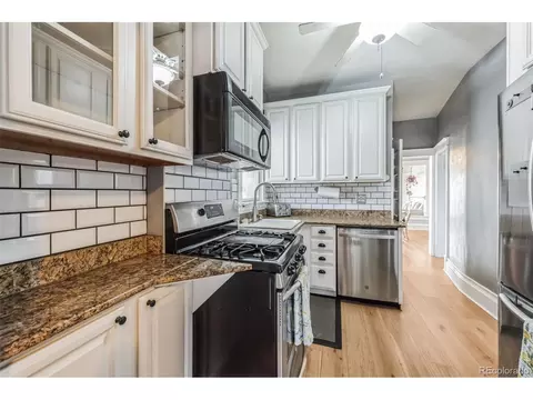 1746 N Franklin St #3, Denver, CO 80218
