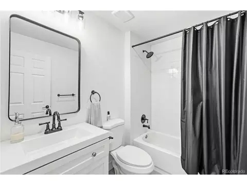 Bath - 4151 E 115th Pl, Denver, CO 80233 photo 4 of 5