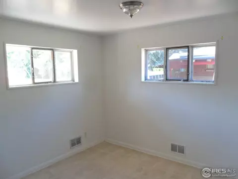 6871 Larsh Dr, Denver, CO 80221 photo 6