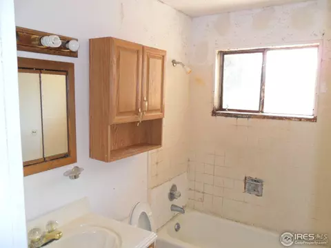 6871 Larsh Dr, Denver, CO 80221 photo 9