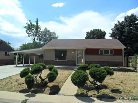 6871 Larsh Dr, Denver, CO 80221 photo 2