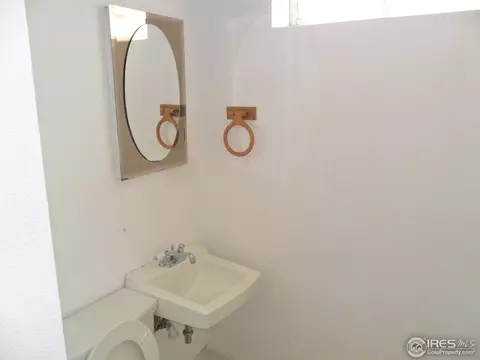 6871 Larsh Dr, Denver, CO 80221 photo 7