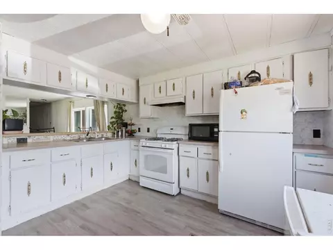 2036 1st Ave #454, Greeley, CO 80631