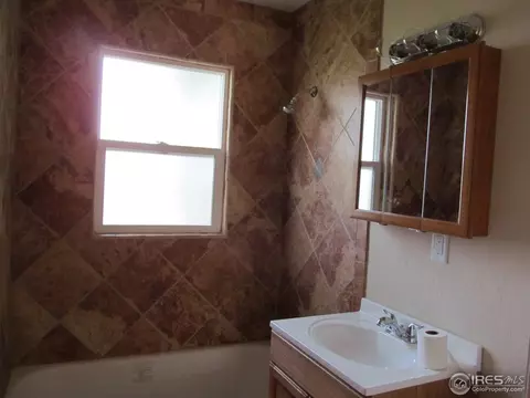 2402 16th Ave, Greeley, CO 80631 photo 7