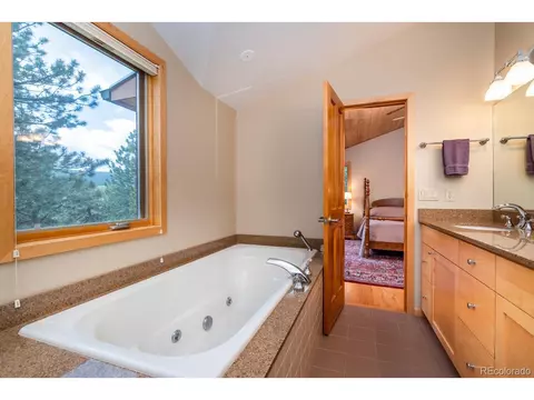 498 Mountain Meadows Rd, Boulder, CO 80302 photo 17