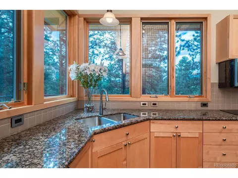 498 Mountain Meadows Rd, Boulder, CO 80302 photo 11