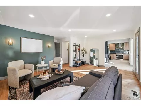 3580 Newport St, Denver, CO 80207