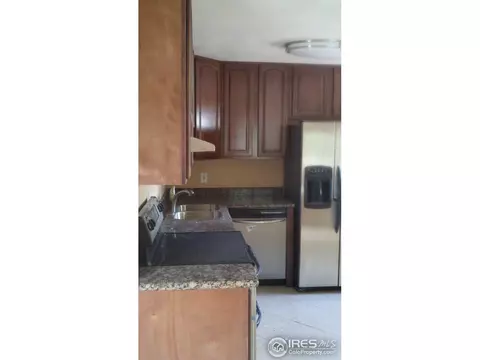 941 Locust Pl, Thornton, CO 80229 photo 10
