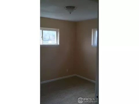 941 Locust Pl, Thornton, CO 80229 photo 4