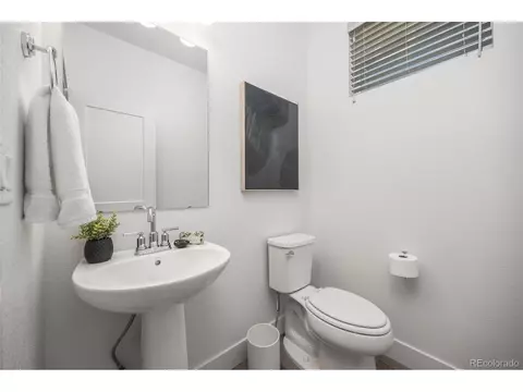 21482 E 60th Ave, Aurora, CO 80019 photo 14