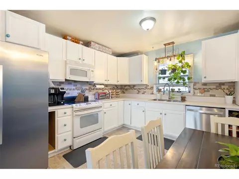 215 10th St, Windsor, CO 80550 photo 6