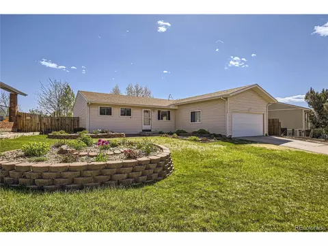 1942 Cindy Ct, Loveland, CO 80537