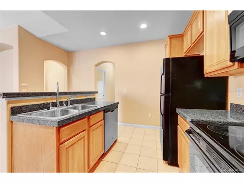 15193 E 16th Dr, Aurora, CO 80011 photo 8