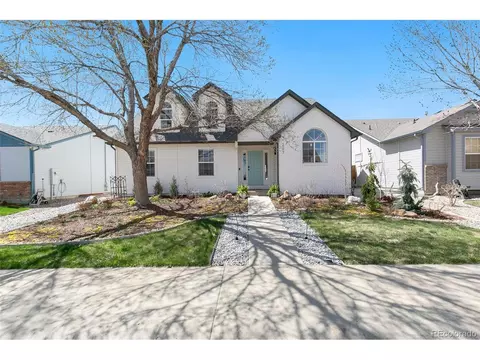 207 Lark Bunting Ave, Loveland, CO 80537