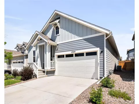 27859 E 7th Pl, Aurora, CO 80018 photo 2