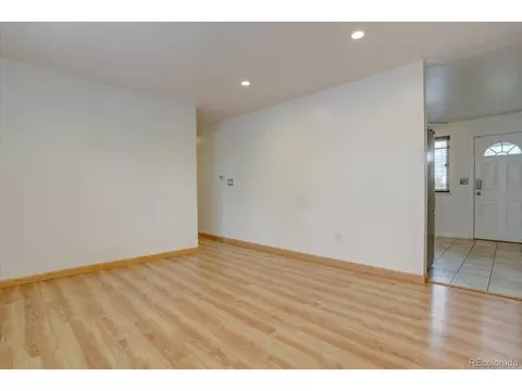 16243 E Brown Pl, Aurora, CO 80013 photo 4