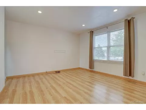 16243 E Brown Pl, Aurora, CO 80013 photo 2
