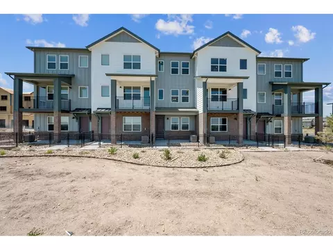 6940 Merseyside Ln, Castle Pines, CO 80108
