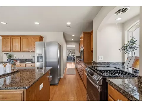Kitchen - 21518 E 48th Pl, Denver, CO 80249 photo 4 of 6