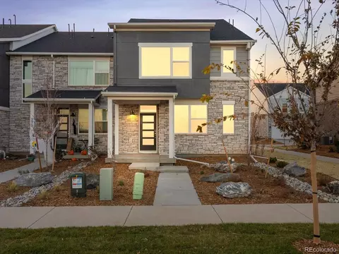 781 N Tibet St, Aurora, CO 80018