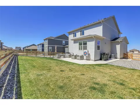 Exterior - 45840 Laceleaf Dr, Bennett, CO 80102 photo 7 of 11
