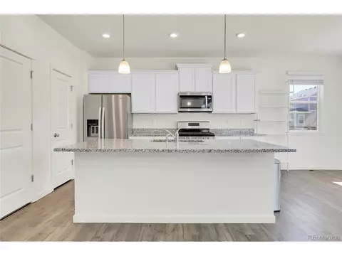Kitchen - 45840 Laceleaf Dr, Bennett, CO 80102 photo 2 of 6