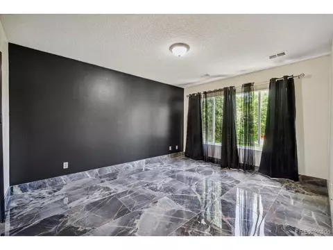 Undisclosed, Denver, CO 80239 photo 15