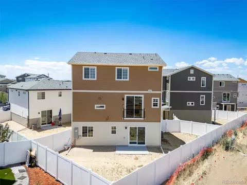 21871 E 38th Pl, Aurora, CO 80019 photo 2