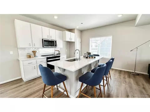 21871 E 38th Pl, Aurora, CO 80019 photo 13