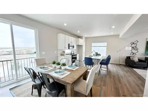 21871 E 38th Pl, Aurora, CO 80019 photo 22
