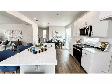 21871 E 38th Pl, Aurora, CO 80019 photo 10