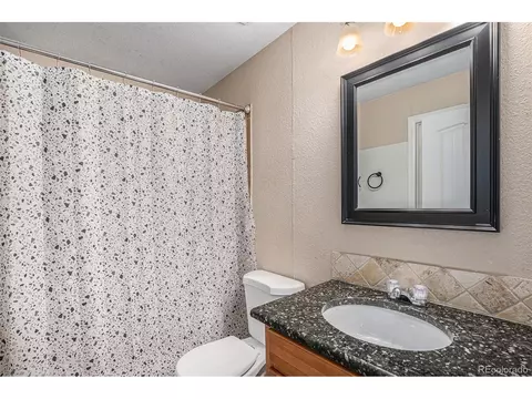 4813 E 111th Pl, Thornton, CO 80233 photo 10