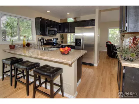 5673 Table Top Ct, Boulder, CO 80301 photo 6