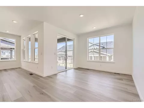 24471 Evans Dr, Aurora, CO 80018 photo 4