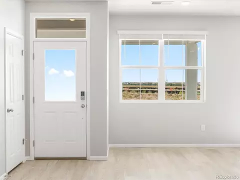 22341 E 7th Pl, Aurora, CO 80018 photo 5