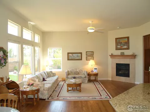 25221 E Ottawa Dr, Aurora, CO 80016 photo 1