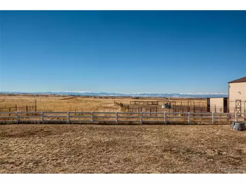 655 S Split Rock Rd, Bennett, CO 80102 photo 32