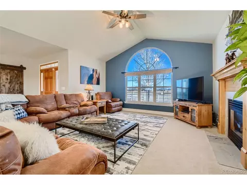 655 S Split Rock Rd, Bennett, CO 80102 photo 4